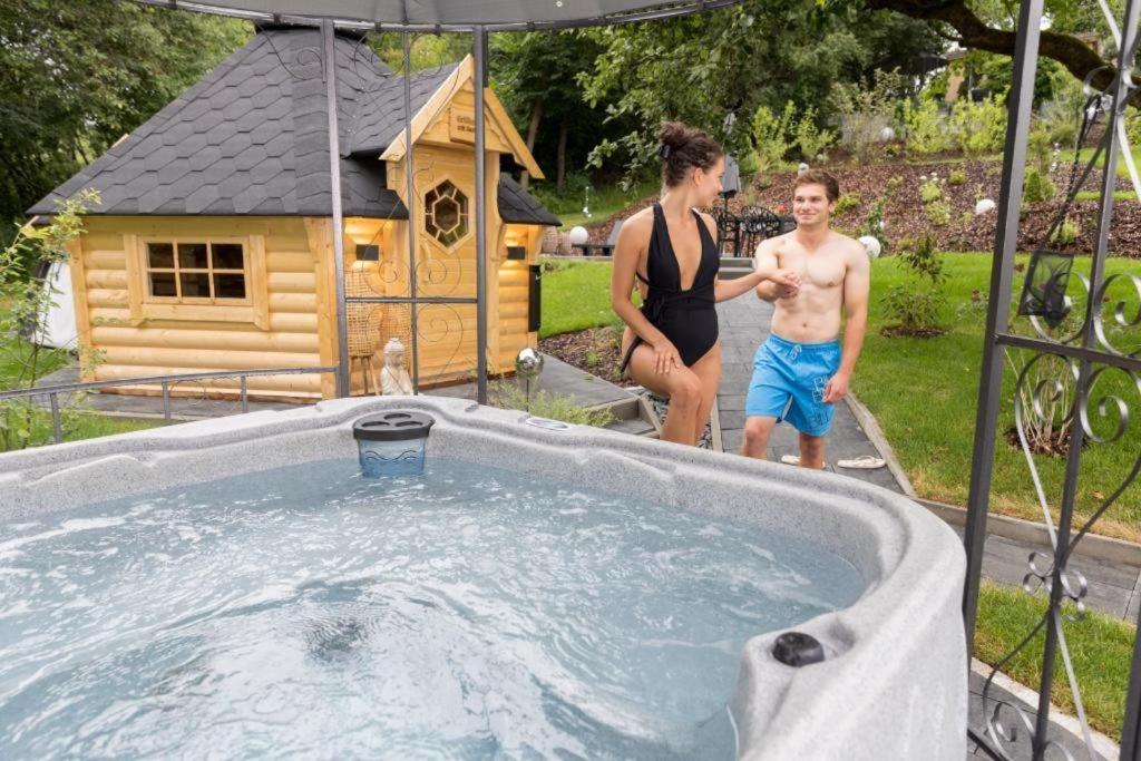 Chalet Vitaspa - Whirlpool & Sauna Privatspa Pegnitz Exterior photo